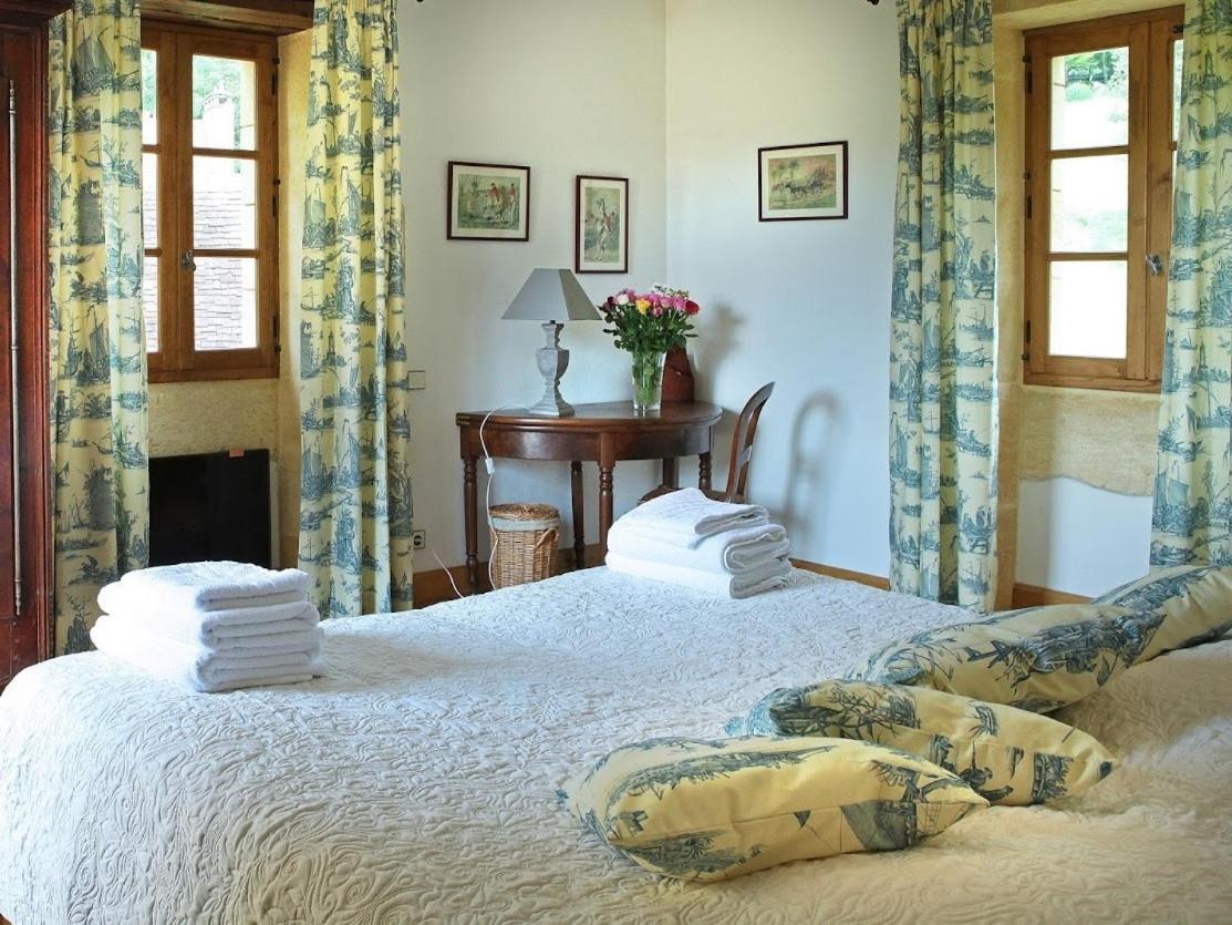 Chambres D'Hotes Avec Piscine La Rossillonie Beynac-et-Cazenac Szoba fotó